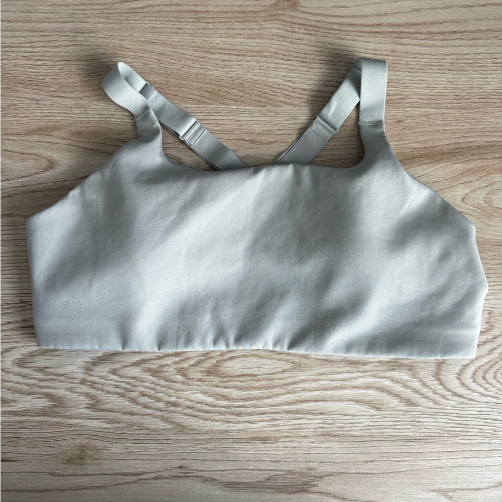 Lululemon ultralu square-neck workout bra sports bra
